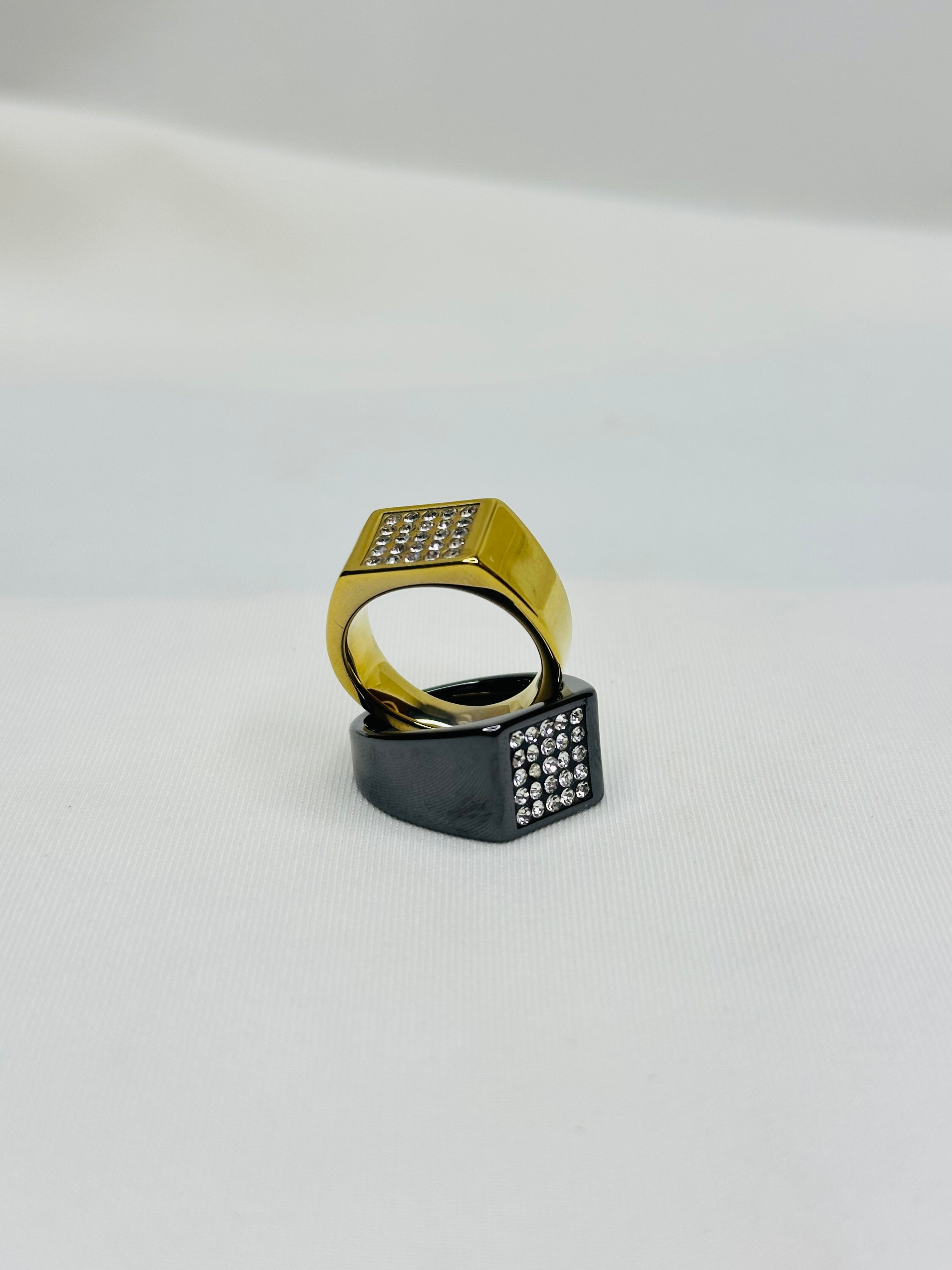 Stainless Steel Gents Square Crystal Ring – Gold Black Size 7 8 9 10