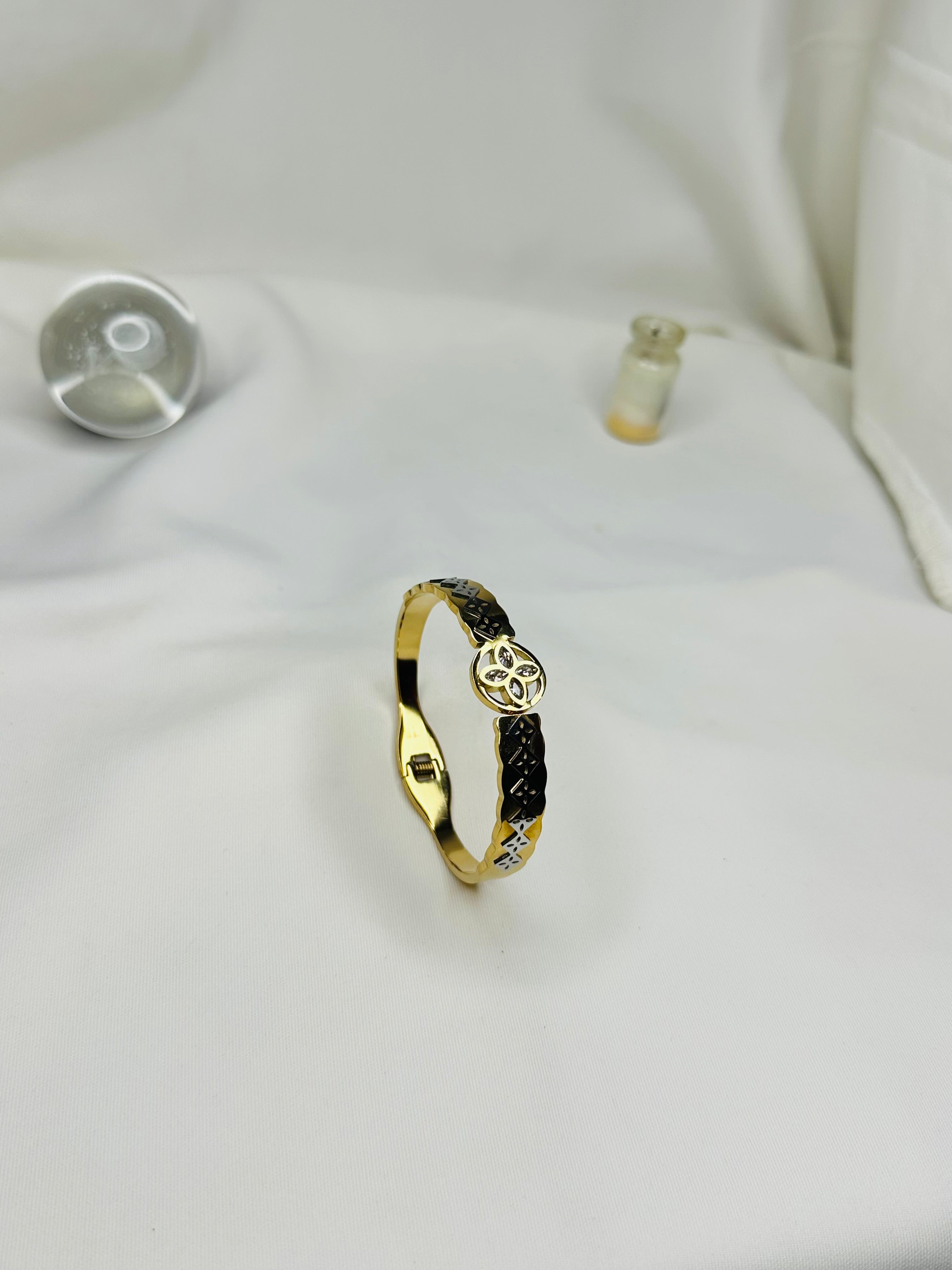 Luna Clover Gold Plated Stainless Steel Bangle for Women | Crystal Clover Designer Bracelet