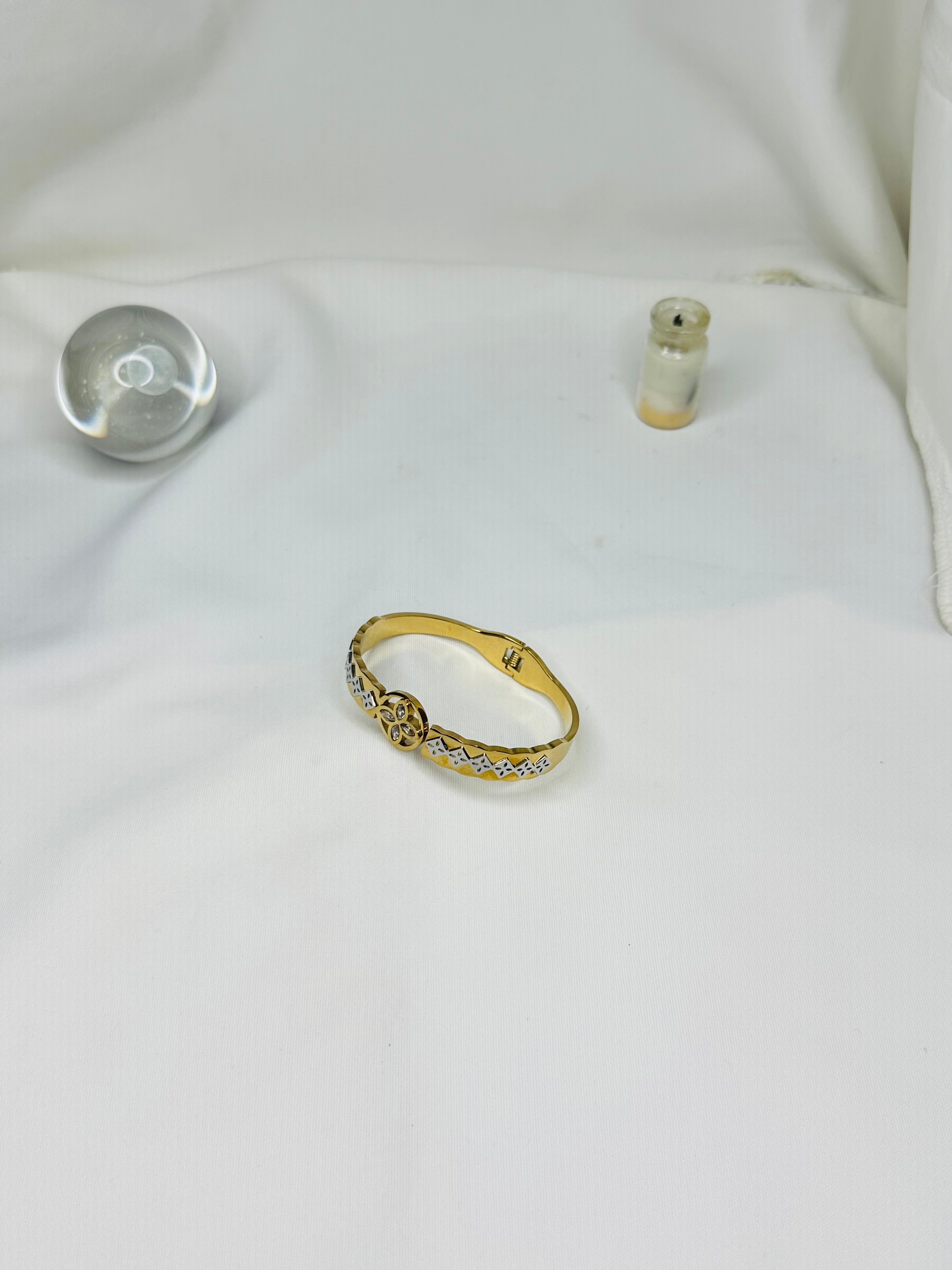 Luna Clover Gold Plated Stainless Steel Bangle for Women | Crystal Clover Designer Bracelet