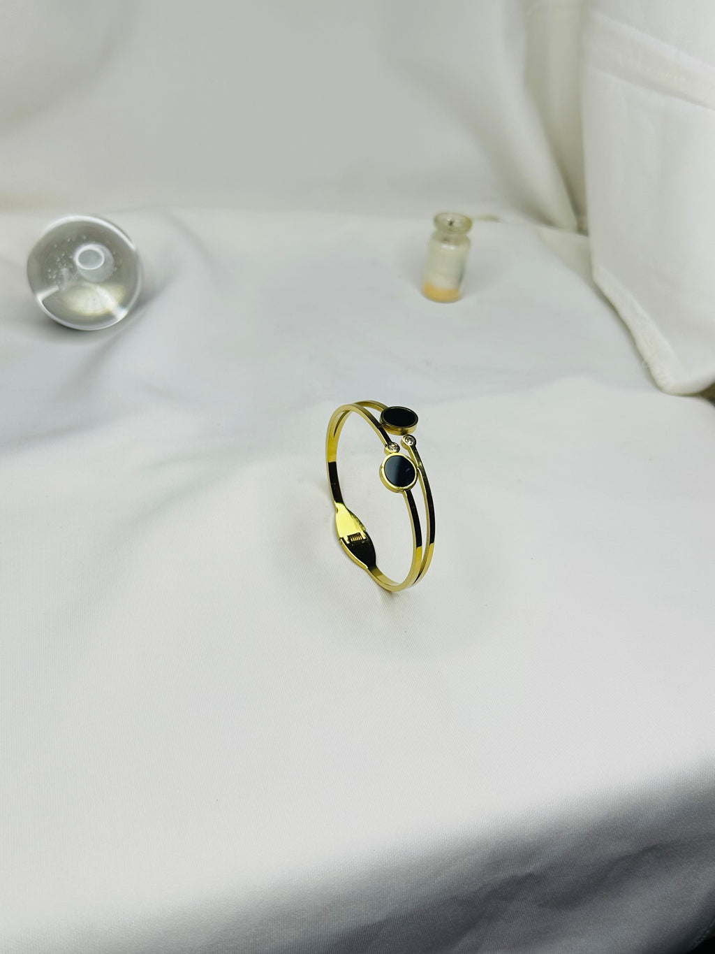 Dual Circle Black Onyx Gold Bangle - Premium Statement Bracelet