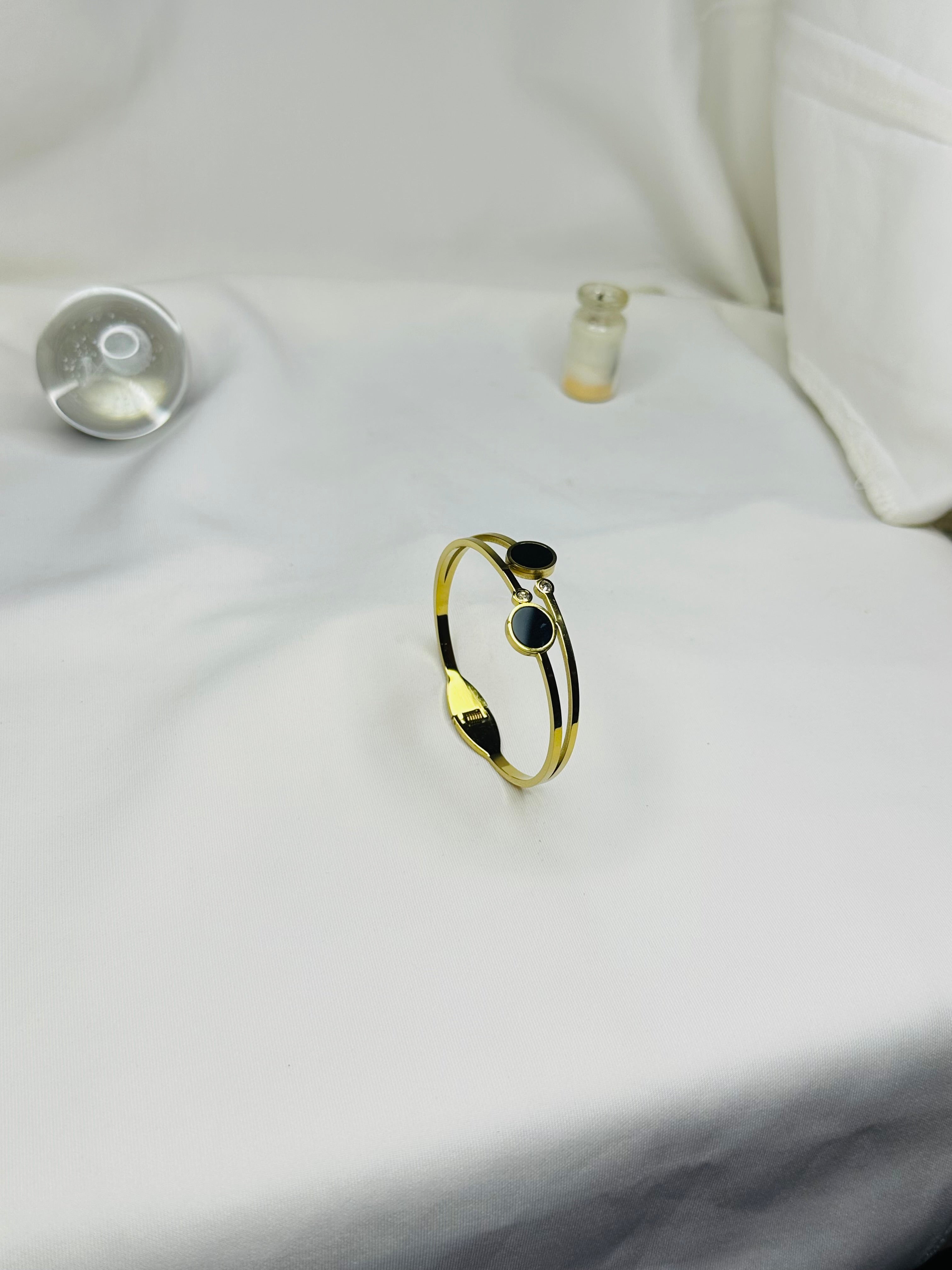 Dual Circle Black Onyx Gold Bangle - Premium Statement Bracelet