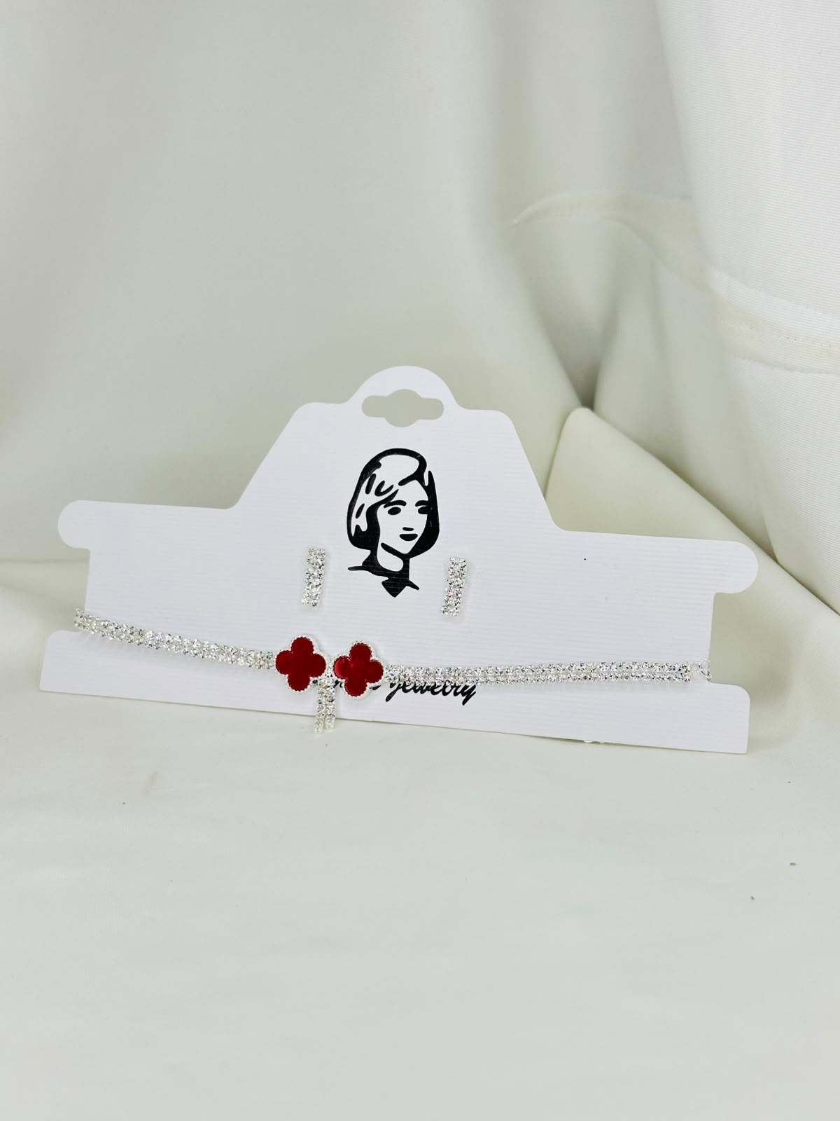 Elegant  Clover Silver And  Gold-Tone Jewelry Set – Bracelet & Stud Earrings