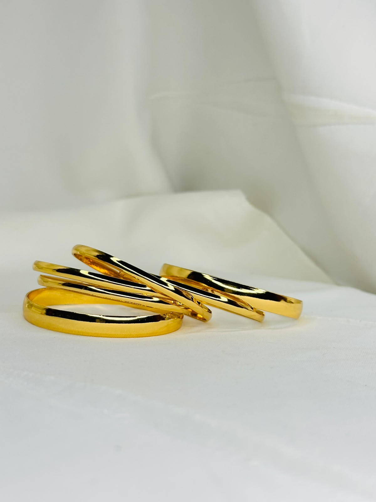 Golden Wave Elegance Bangles