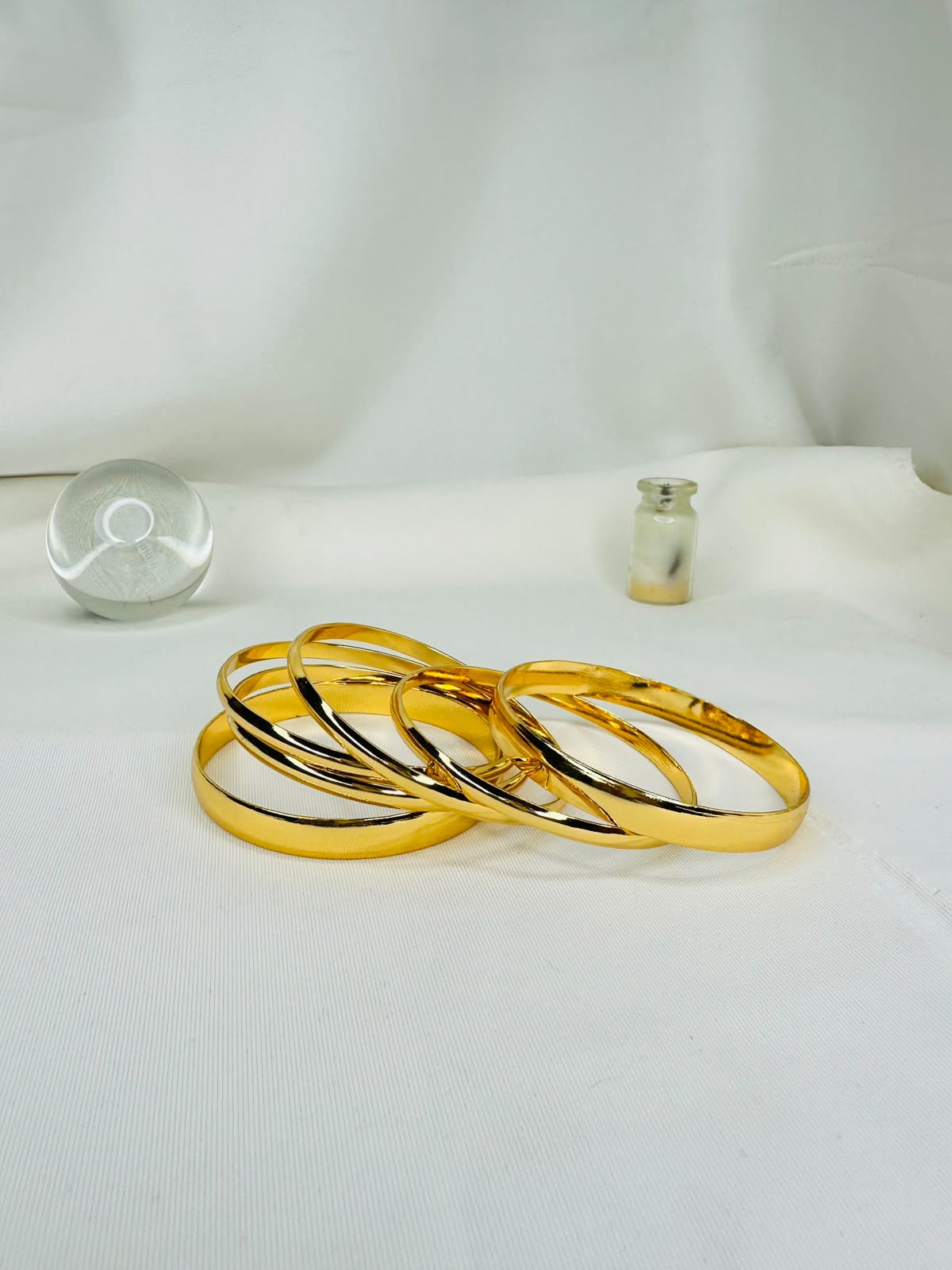 Golden Wave Elegance Bangles