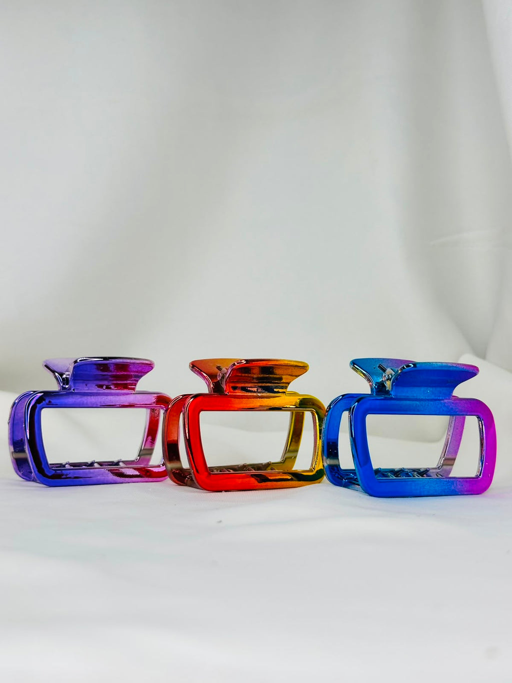 Colorful Metallic Mini Claw Hair Clips – Set of Trendy Hair Clutches